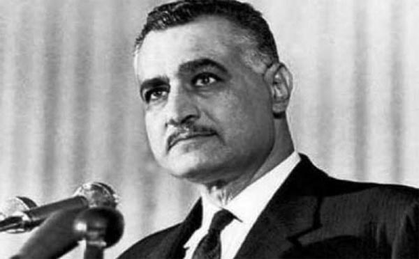 پوستر مستند آن سوی سوئز (بحران سوئز در 1956)